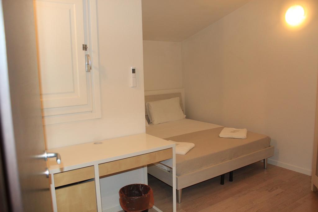 Serenity House Hotell Florens Exteriör bild
